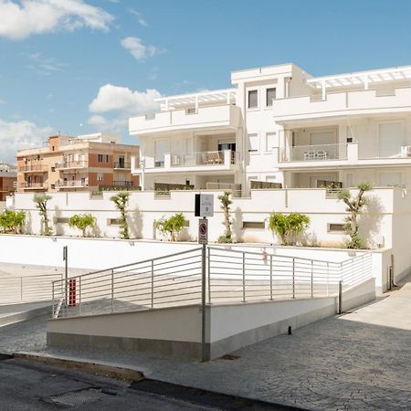 Agora Vieste Rooms & Apartments Экстерьер фото