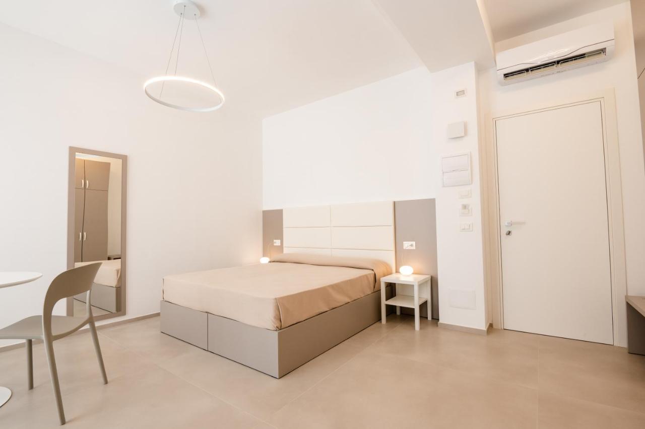 Agora Vieste Rooms & Apartments Экстерьер фото