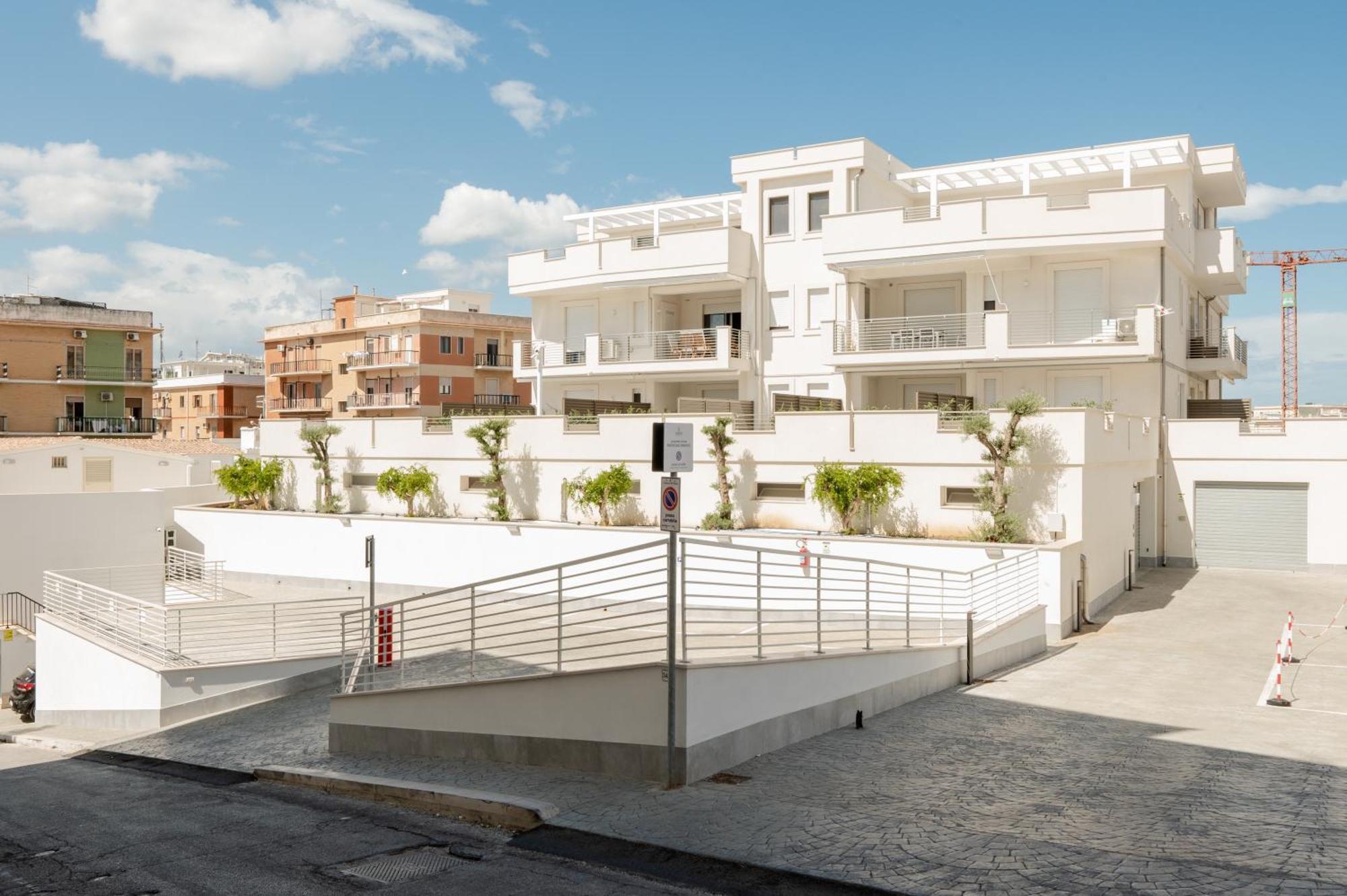 Agora Vieste Rooms & Apartments Экстерьер фото