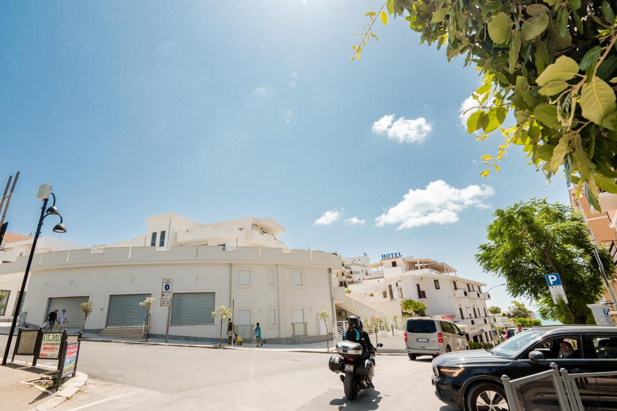 Agora Vieste Rooms & Apartments Экстерьер фото