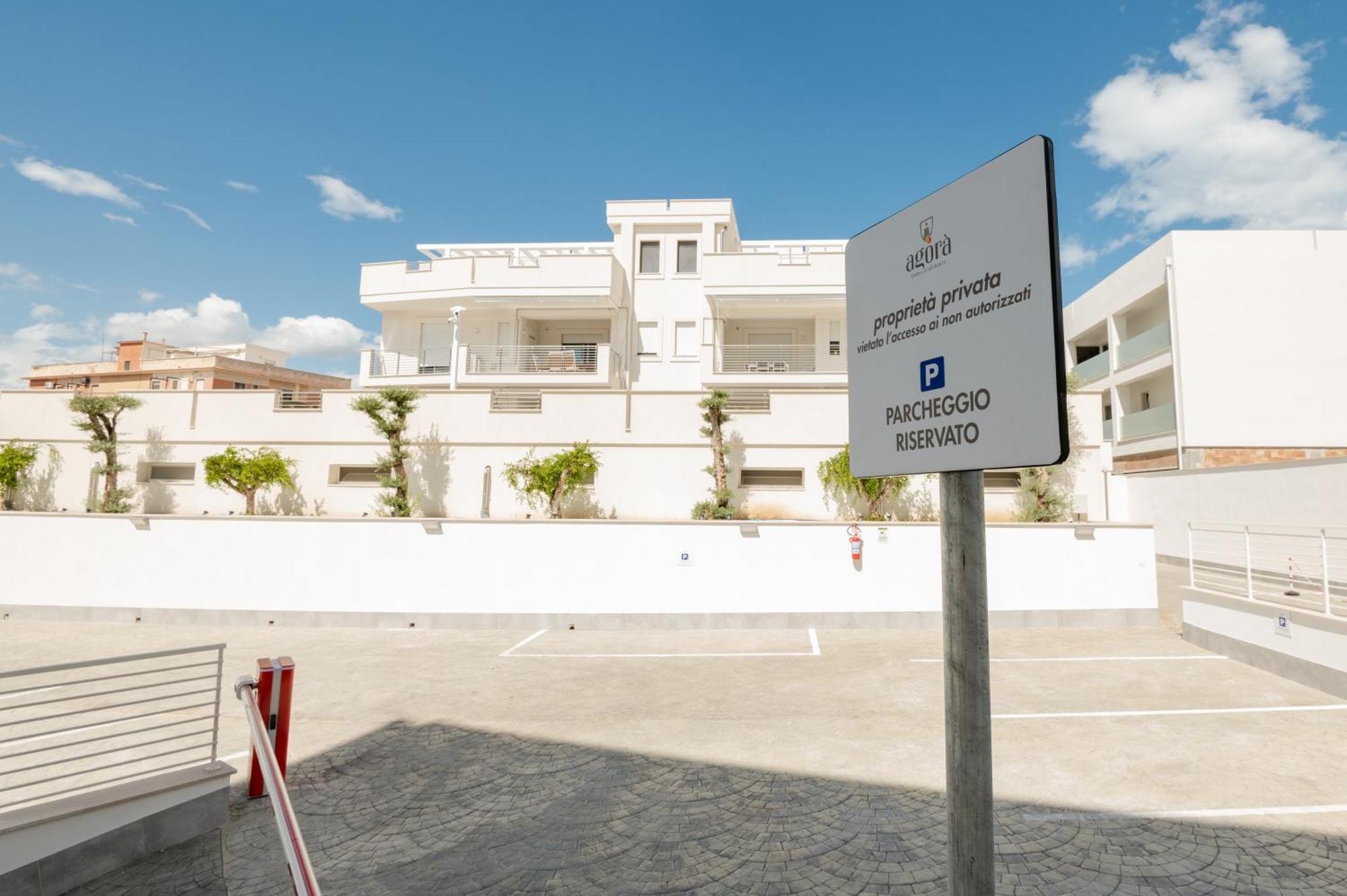 Agora Vieste Rooms & Apartments Экстерьер фото