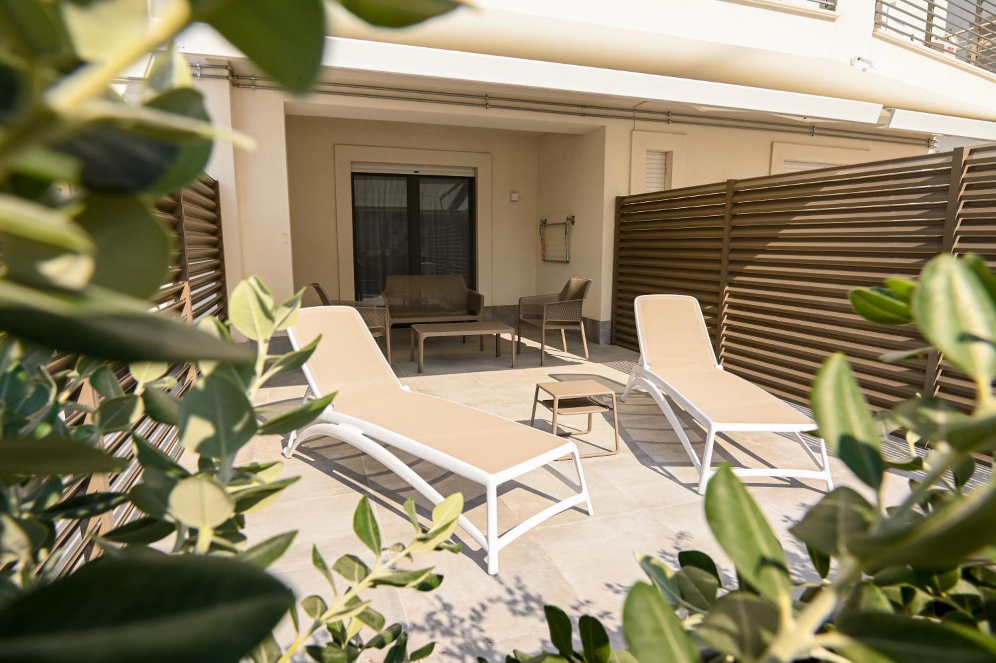 Agora Vieste Rooms & Apartments Экстерьер фото