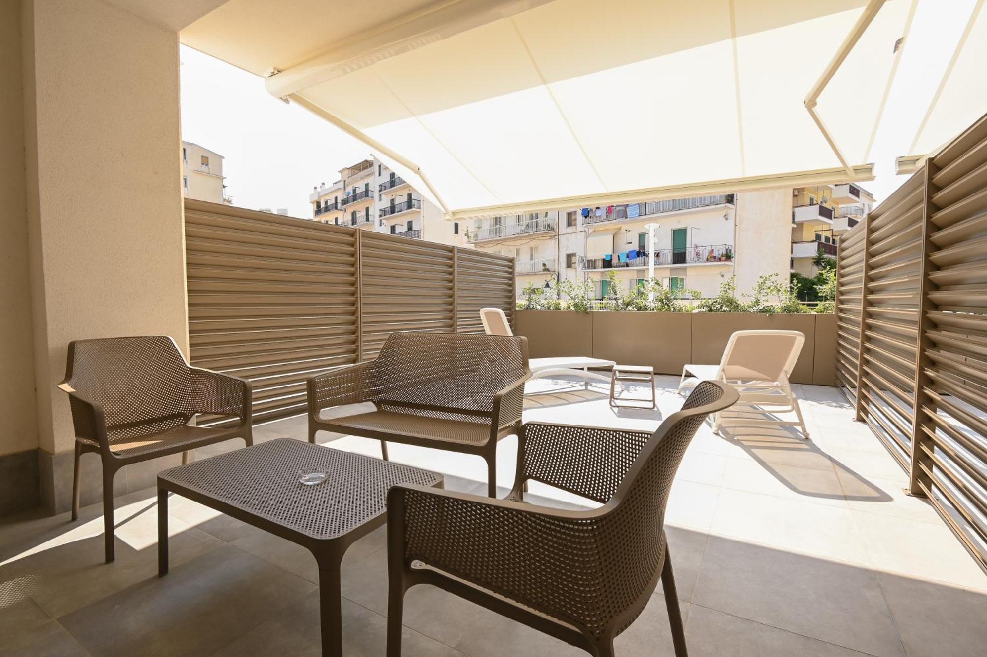 Agora Vieste Rooms & Apartments Экстерьер фото